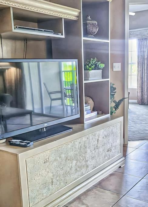 Entire Rental 3-Br Minutes From Disney X8 Hot Tub Apartment 2204 Orlando Luaran gambar