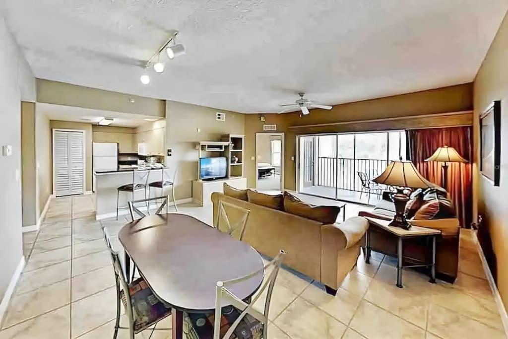 Entire Rental 3-Br Minutes From Disney X8 Hot Tub Apartment 2204 Orlando Luaran gambar