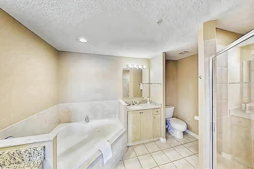 Entire Rental 3-Br Minutes From Disney X8 Hot Tub Apartment 2204 Orlando Luaran gambar