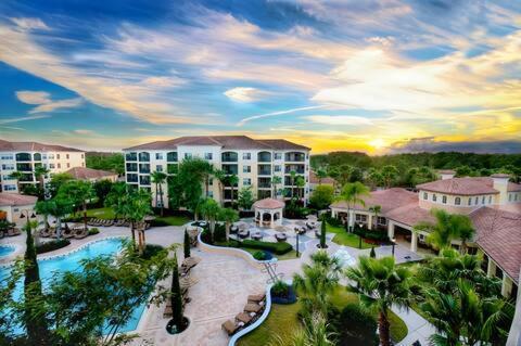 Entire Rental 3-Br Minutes From Disney X8 Hot Tub Apartment 2204 Orlando Luaran gambar